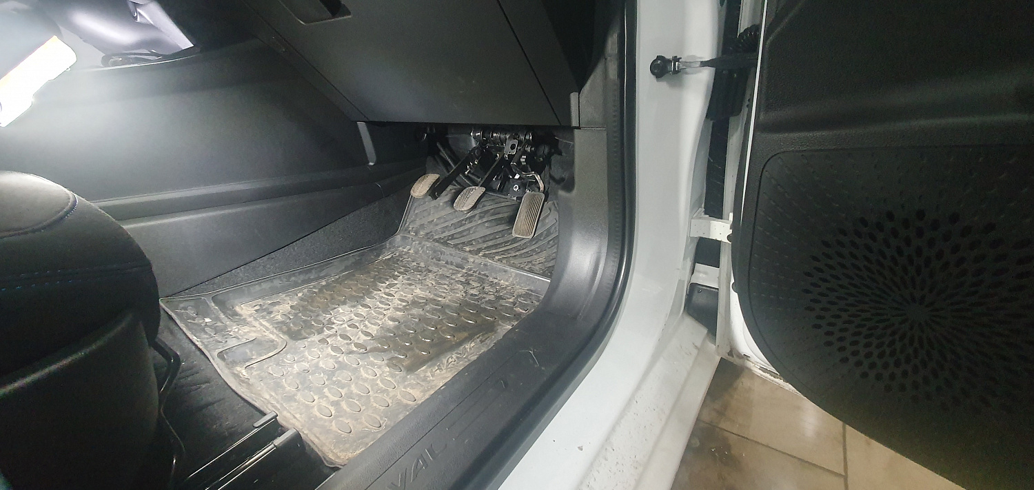 Установка тросовых педалей на HAVAL JOLION (механика, 3 шт.)