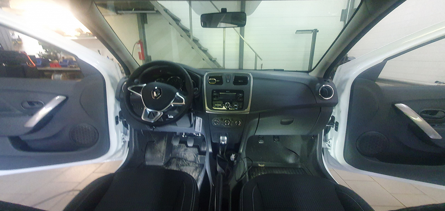 Установка тяговых педалей на Renault Logan 2022 (механика, 2шт.)